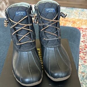 Sperry Black Quilted Waterproof Boots